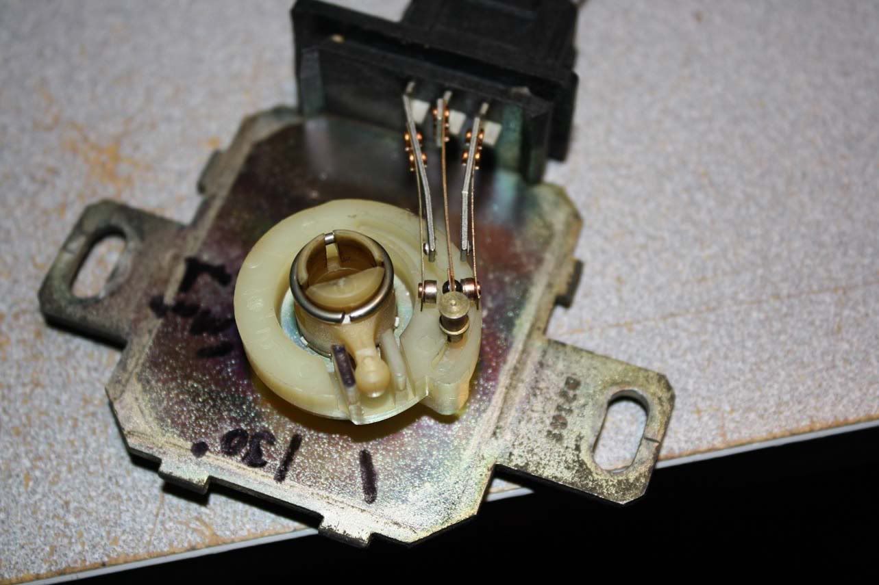 TPS Throttle Position Sensor Adjustment (Pre)Guide '76 280Z 6